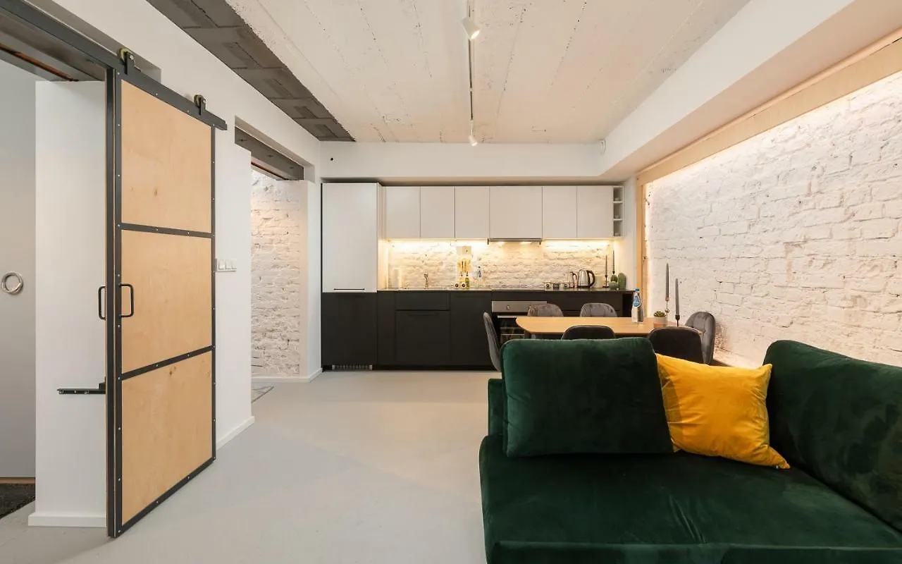 Rent Like Home - Czerniakowska 178 Warsaw 0*,  Poland