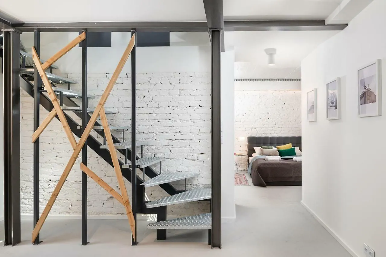 Rent like home - Czerniakowska 178 Warszawa 0*,